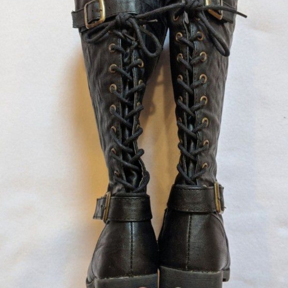 - BU collection lace up black boots - Picture 5 of 5